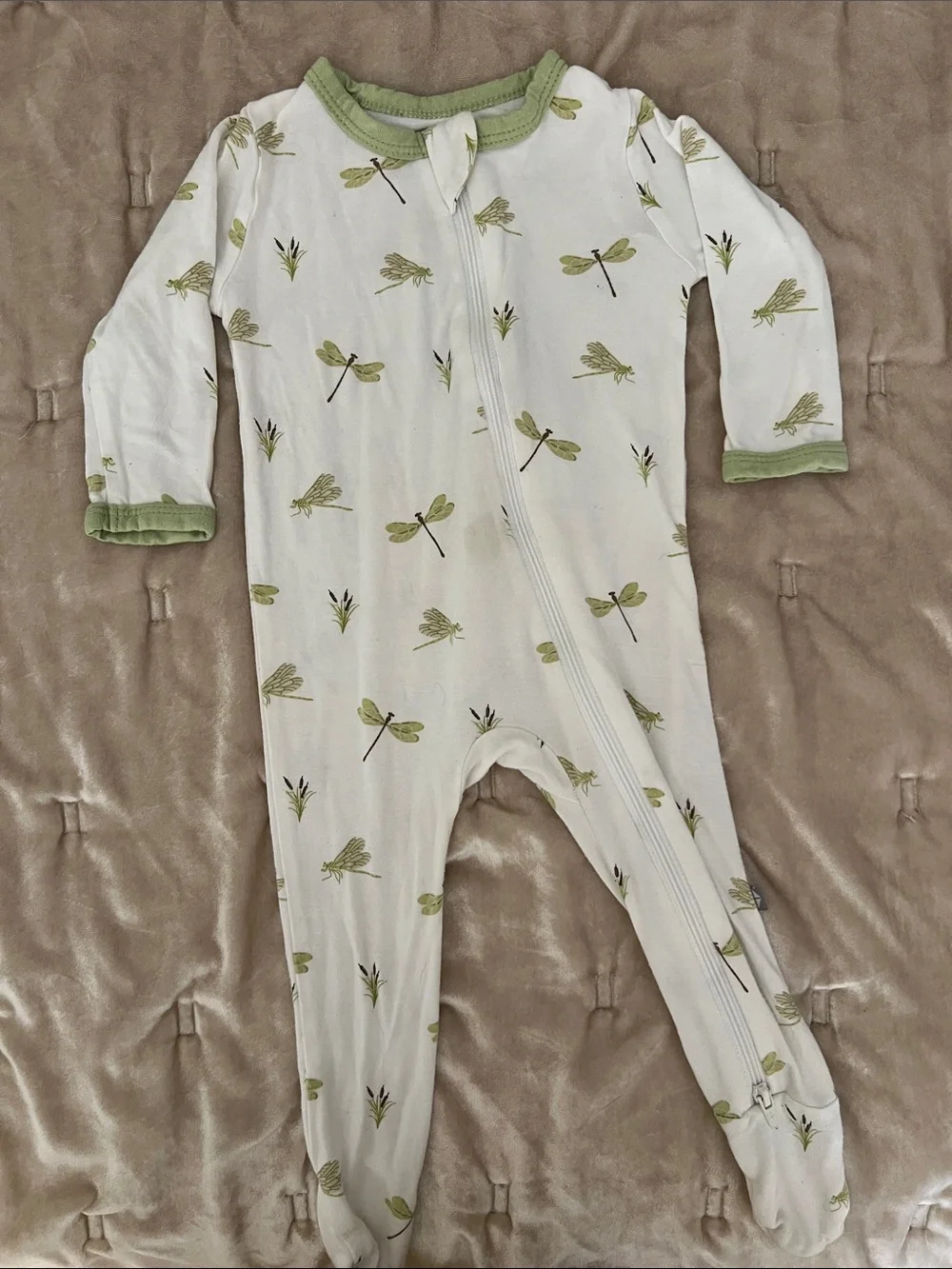 Kyte baby One-Piece Sleeper in White with Green Dragonfly Print + Carters NWT 3m